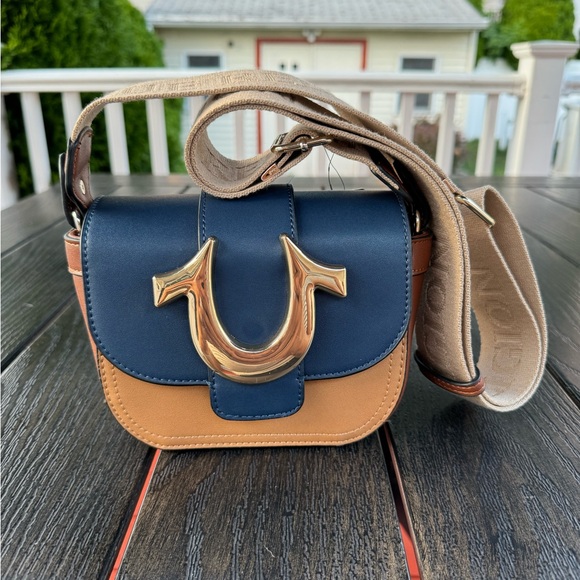 Mini horseshoe bag - Picture 3 of 10